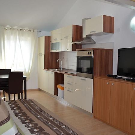 Apartments Matej & Irena Црес Номер фото