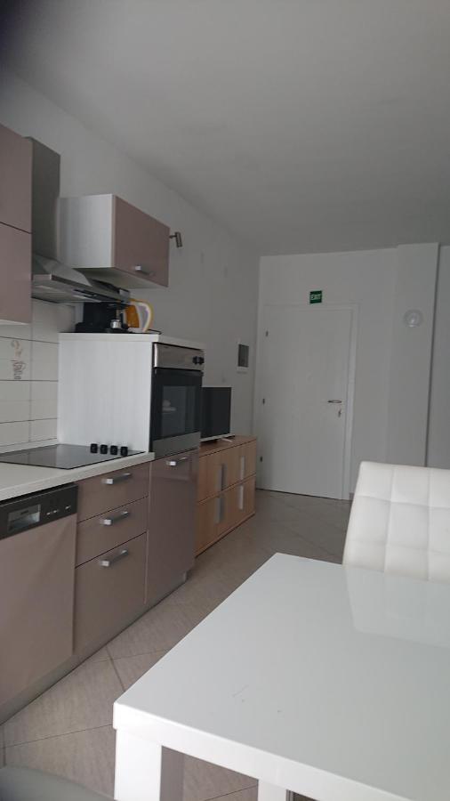 Apartments Matej & Irena Црес Экстерьер фото