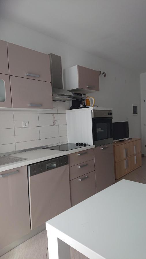 Apartments Matej & Irena Црес Экстерьер фото