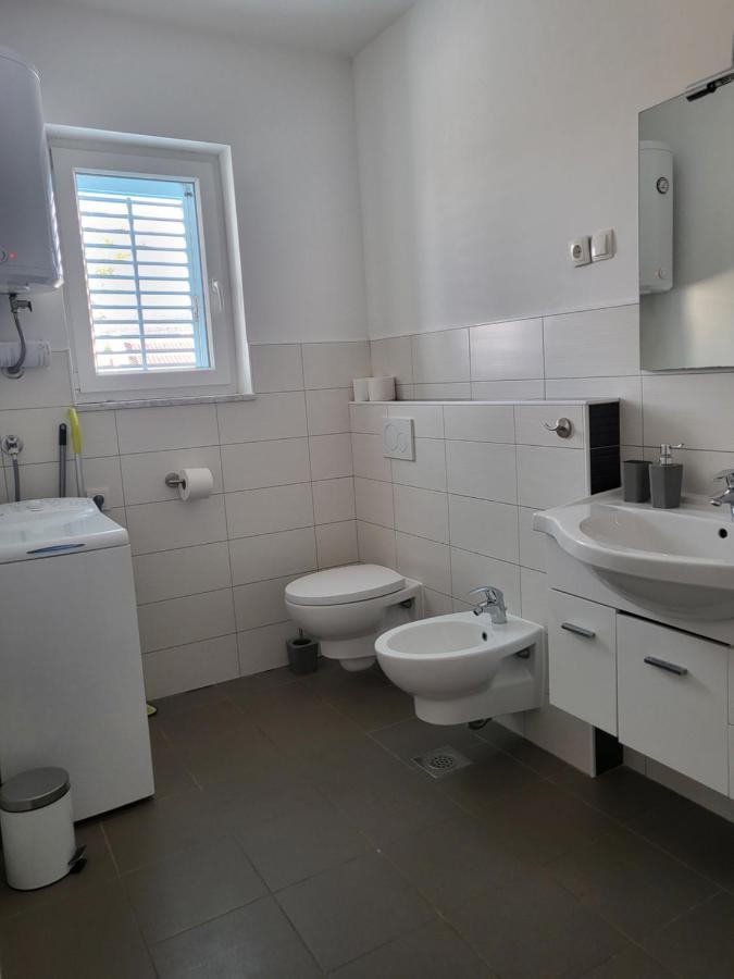 Apartments Matej & Irena Црес Экстерьер фото