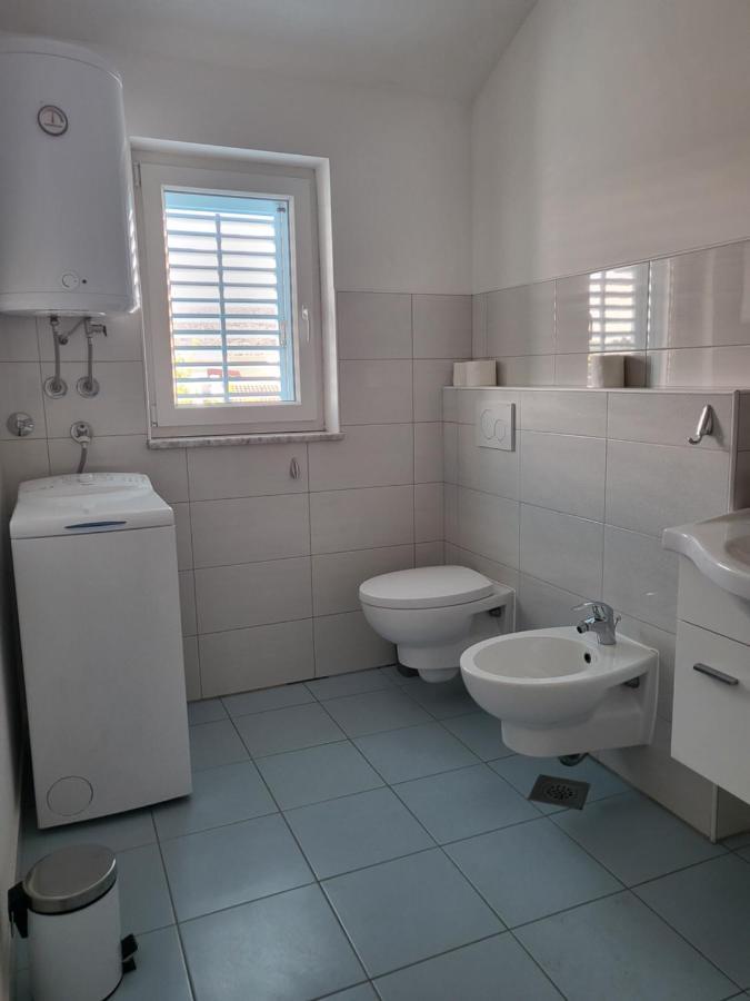 Apartments Matej & Irena Црес Экстерьер фото