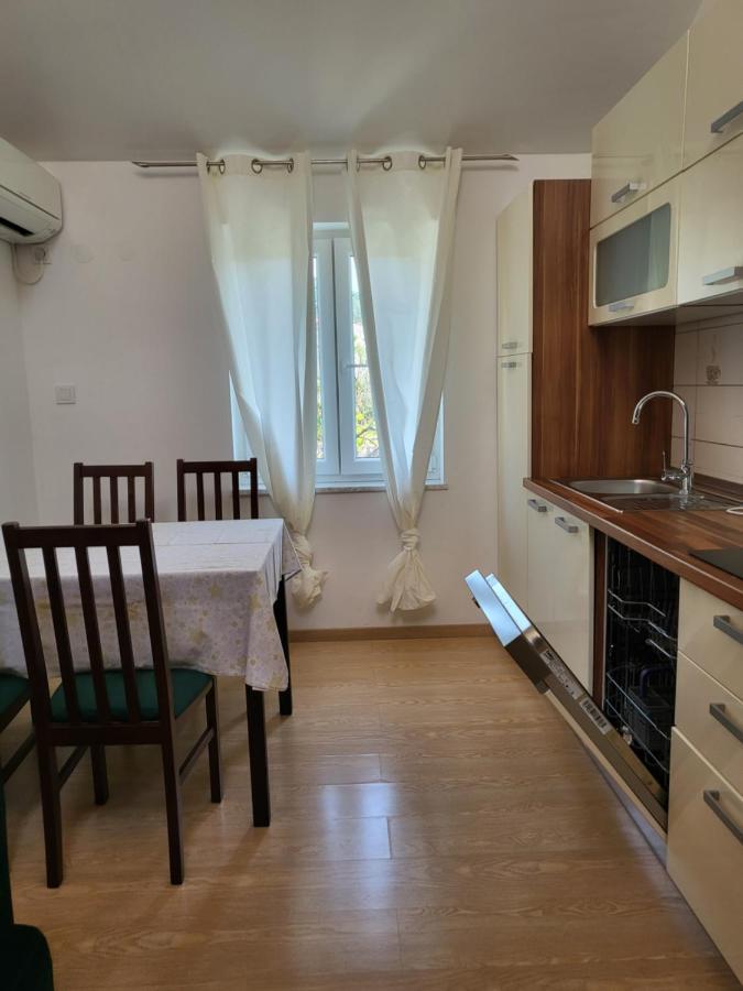 Apartments Matej & Irena Црес Экстерьер фото